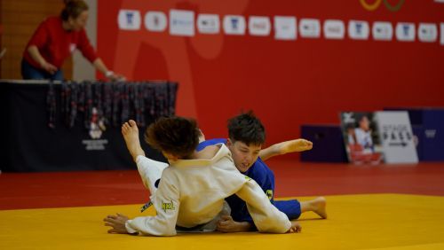 ABC7874